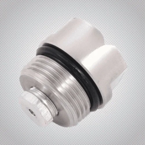 Stainless steel C10 valve for specialty and industrial gases