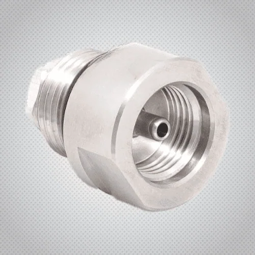 C10 cylinder valves for calibration gas cylinders