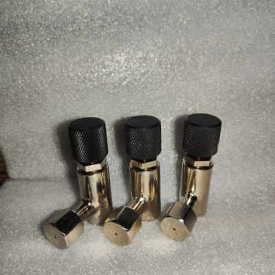 Custom-engineered adaptors for calibration and specialty gas systems